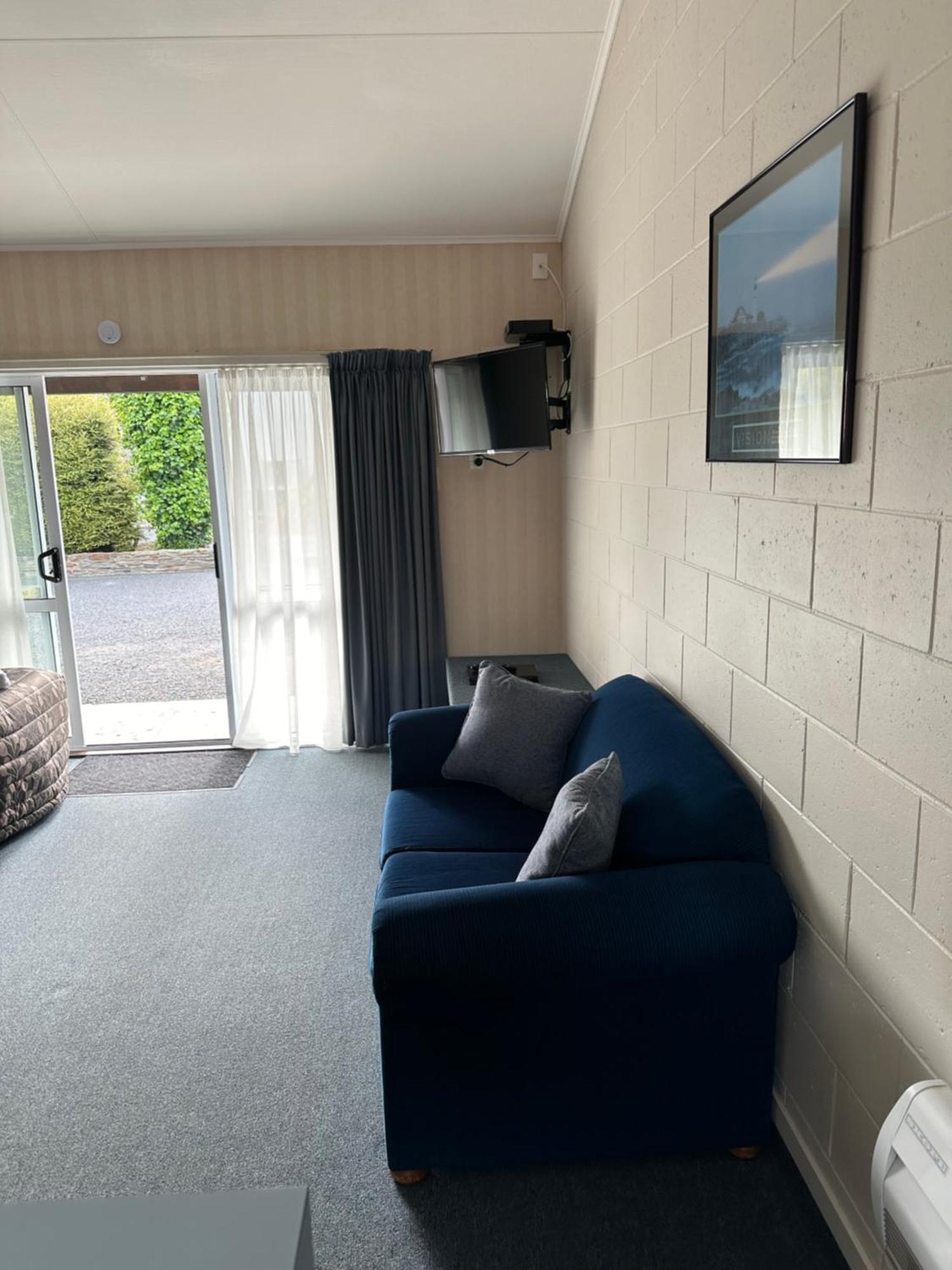 Helensborough Motor Inn Балклута Экстерьер фото